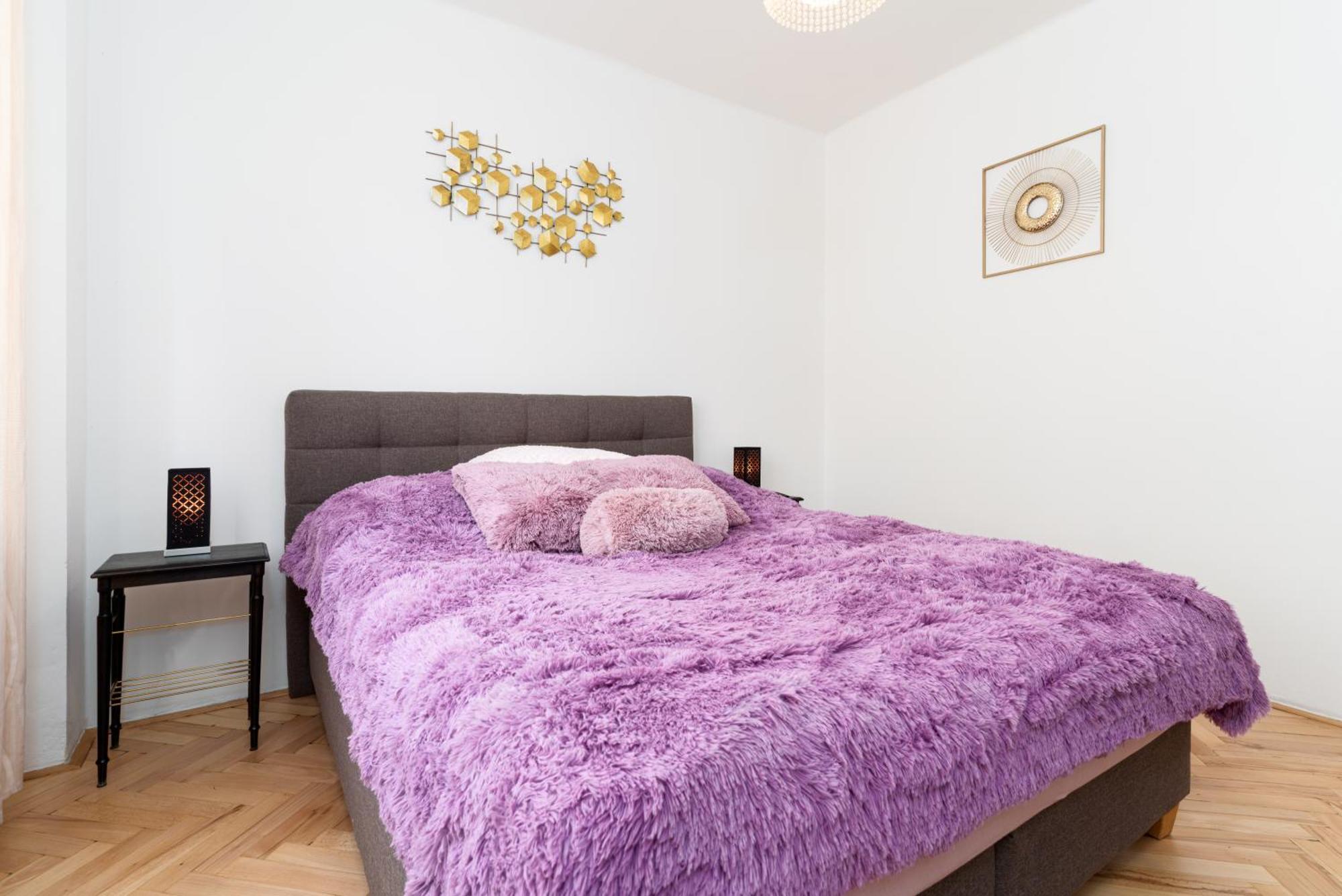 Apartamento Kingdom Of 3 Roses Praga Exterior foto